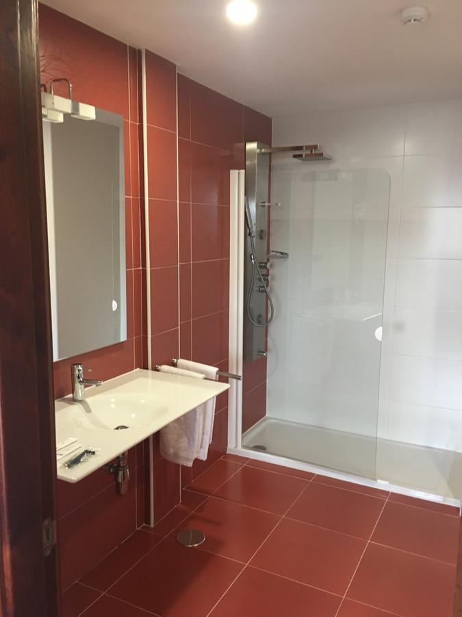 Hotel Ril Burela Ngoại thất bức ảnh