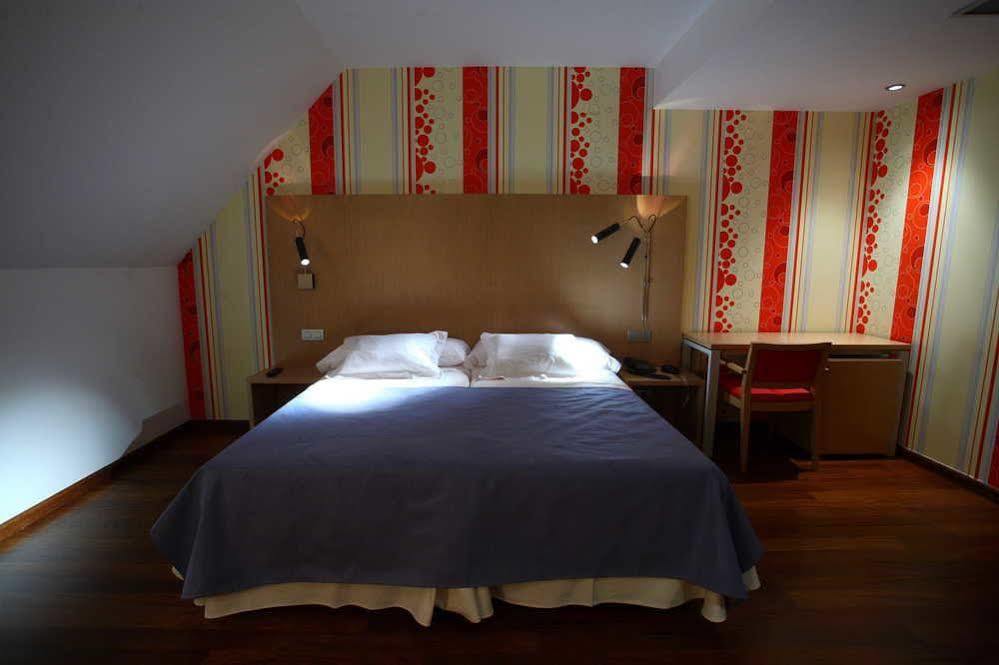 Hotel Ril Burela Ngoại thất bức ảnh